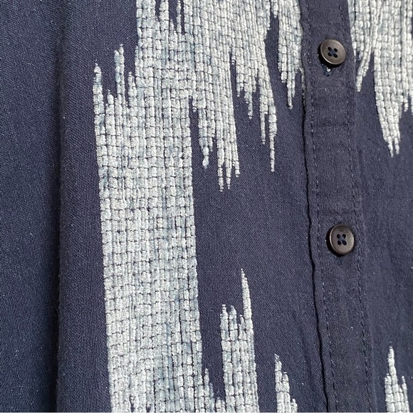 Anthropologie Pilcro The Romy Oversized Button Down Navy Western Aztec Top, Sm - Picture 7 of 16